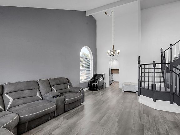 5th image of 1632 Marazzi Ln