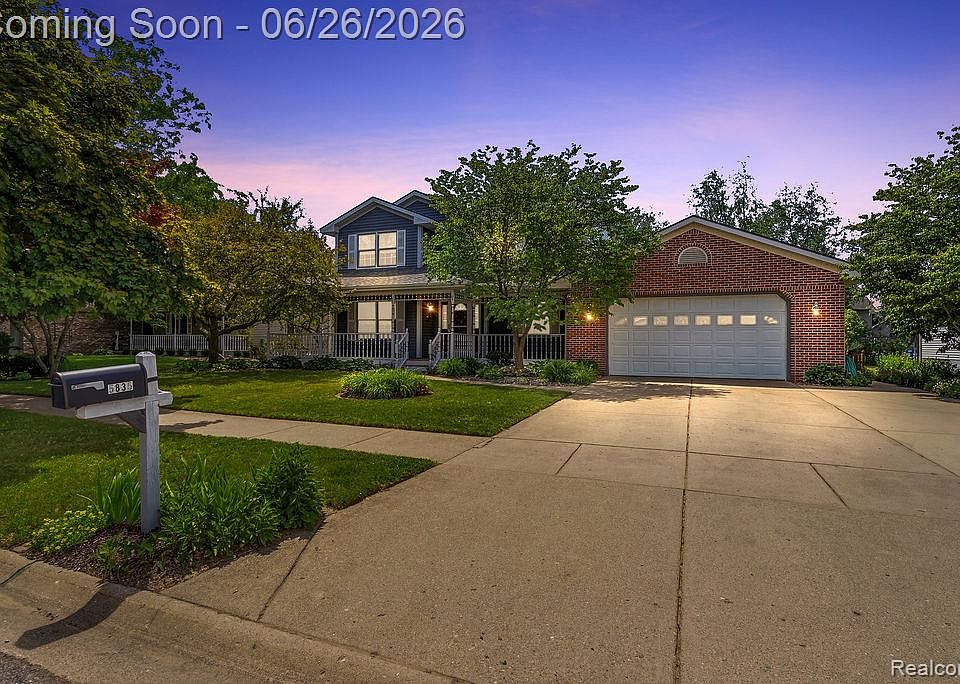 1st image of 5835 Macmillan Way