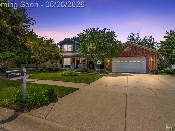5835 Macmillan Way, Lansing, MI 48911