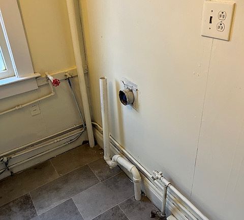 5th image of 827 N Porter St Unit 1
