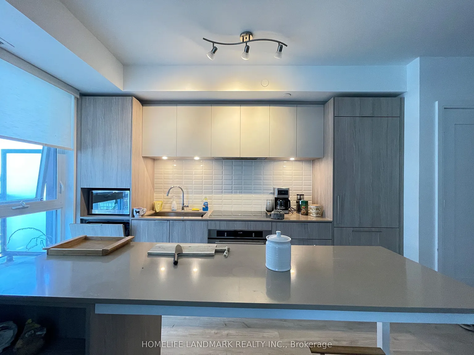 2 bed, $2,900 — Photo 2