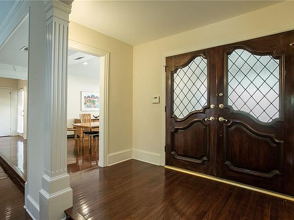 4th image of 6704 Glenhurst Dr