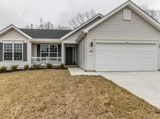 4785 Cypress Pointe Dr, Imperial, MO 63052