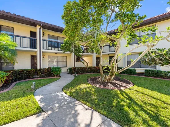 413 Hammock Pine Blvd #413, Clearwater, FL 33761