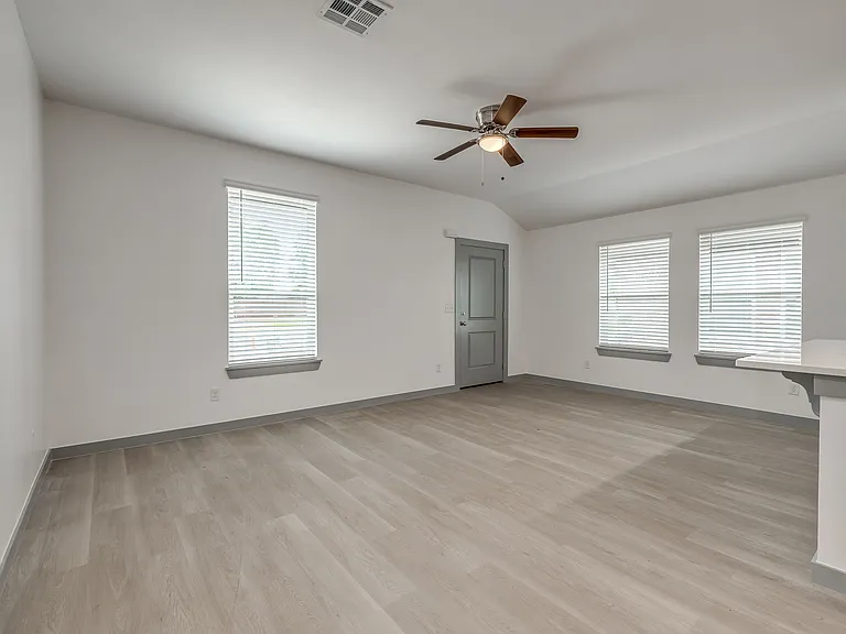 328 NW 122nd St #1 — Photo 33