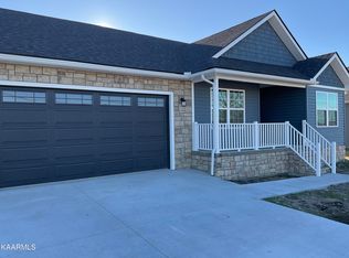 2795 Cook Rd, Crossville, TN 38571