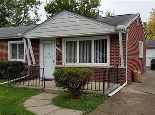 21960 Eastwood St, Oak Park, MI