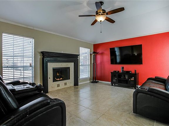 5th image of 2603 Potomac Dr