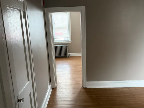 2913 N 22nd St Floor 2, Philadelphia, PA 19132