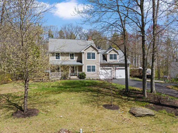 16 Heritage Drive, Berwick, ME 03901