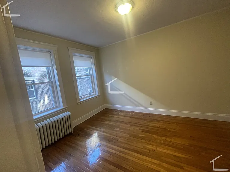 220 Kelton St #109 — Photo 2