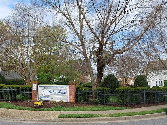 3rd image of 948 Allendale Dr