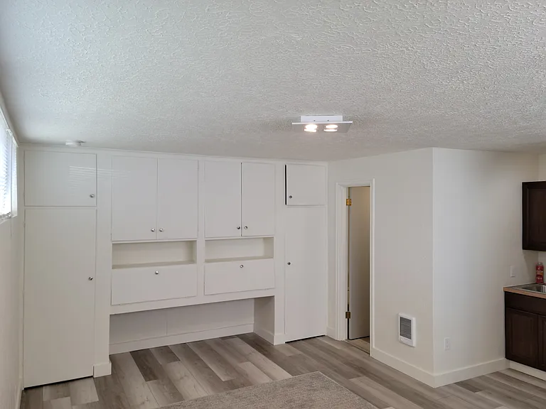 19 F St NW #4 — Photo 6