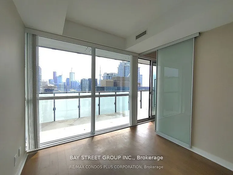 15 Grenville St #3802 — Photo 13