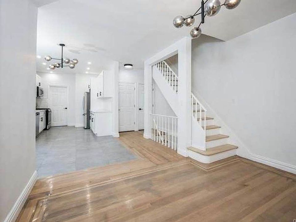 1st image of 135 Halsey St #1