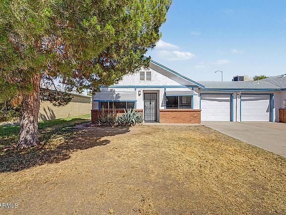 4th image of 10127 N 95TH Drive #B