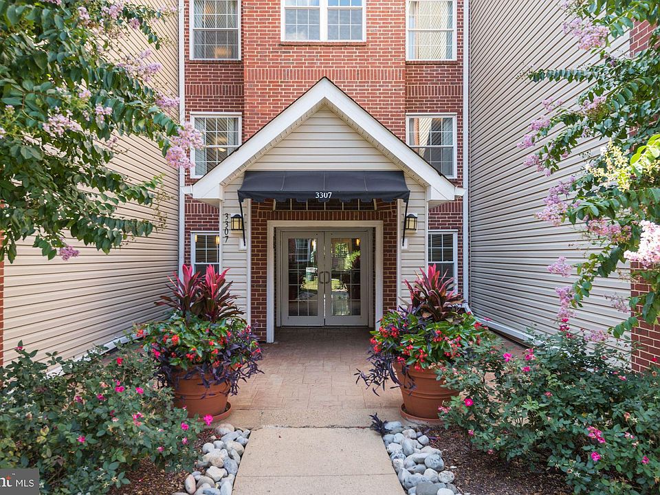 1st image of 3307 Wyndham Cres #1157