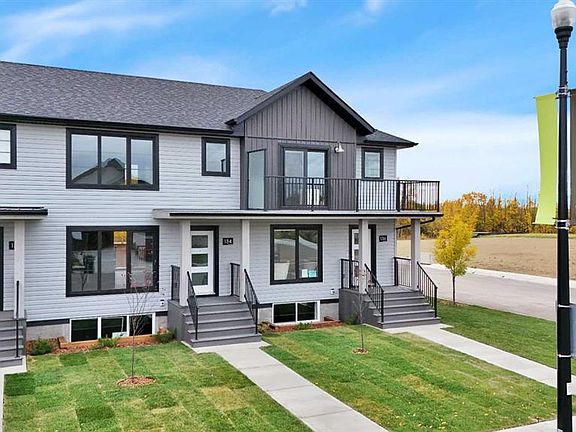 3rd image of 206 N Cambridge Way