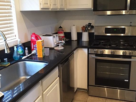 2nd image of 5307 N Barranca Ave APT B