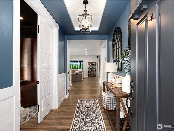 3rd image of 19522 136th Street E