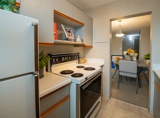 Broadview Manor, Winnipeg, MB R3C 4G2