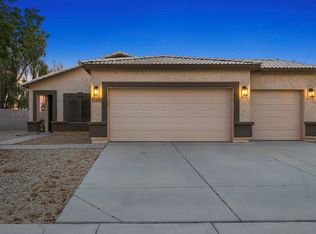 149 E Palomino Way, San Tan Valley, AZ 85143