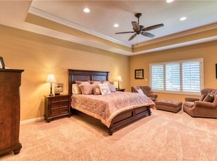 2071 Eagle Trace Dr, Greenwood, IN 46143 | Zillow