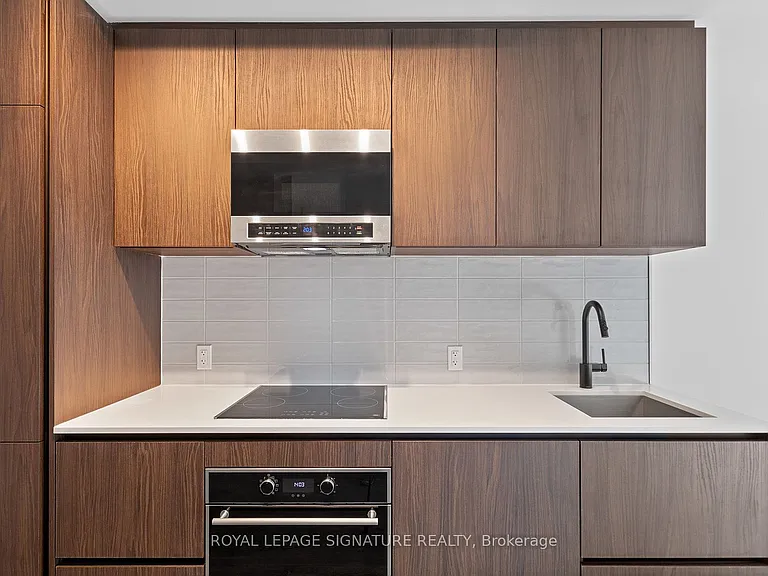 127 Broadway Ave #1205 — Photo 3