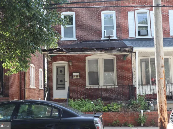 1219 W 7th St, Chester, PA 19013