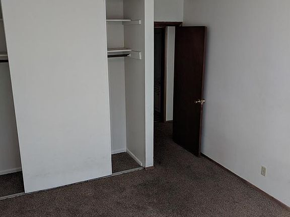 4th image of 8312 Zane Ave N #306