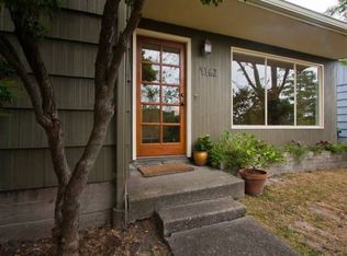 4162 42nd Ave NE, Seattle, WA 98105