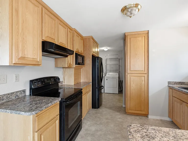 206 Cherry St — Photo 19
