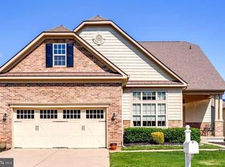 15 Mulhouse Dr, West Berlin, NJ 08091