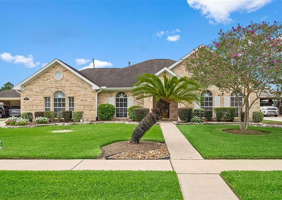 1st image of 3706 Dry Creek Dr