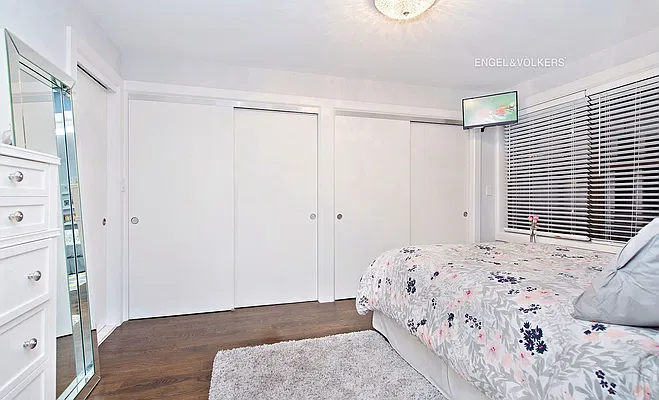 Rented by Engel & Völkers New York City | media 7