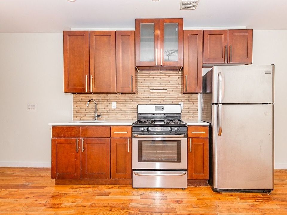 1st image of 591 Franklin Ave #5A