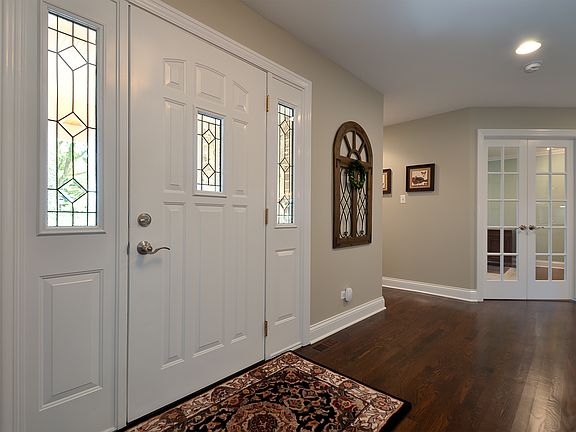 3rd image of 302 S Whitehall Dr