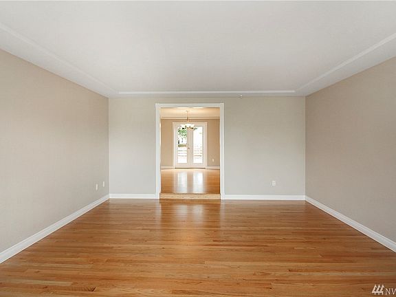 4th image of 6225 155th Avenue Ct E