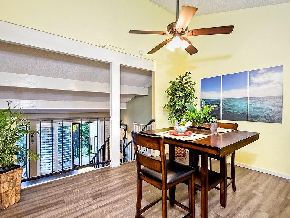 7319 Alicante Rd APT C, Carlsbad, CA 92009 | Zillow