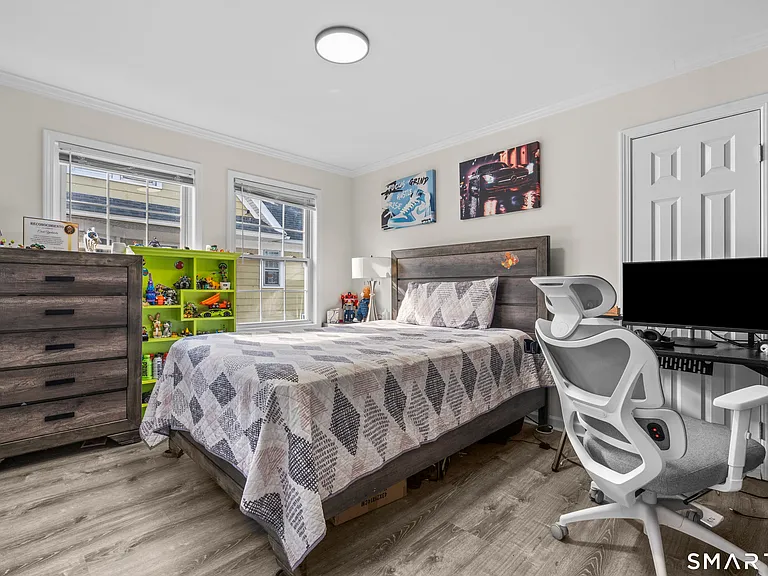21 Hinman St #2 — Photo 10