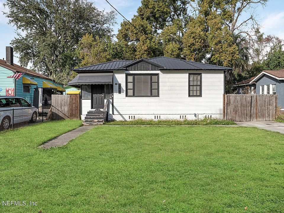 1st image of 2981 ERNEST Street