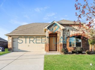 327 Blanco Dr, Forney, TX 75126