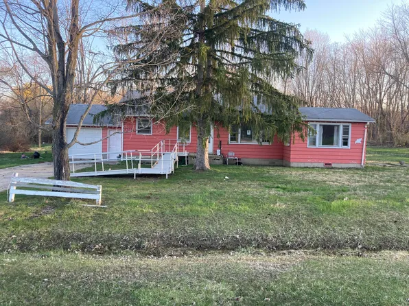 73462 34th Ave, Covert, MI 49043