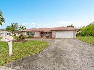 11160 NW 23rd Ct, Coral Springs, FL 33065