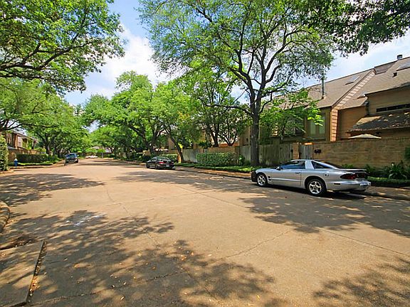 The community of Hickory Hollow is full of trees and impeccably landscaped. It just feels like home.