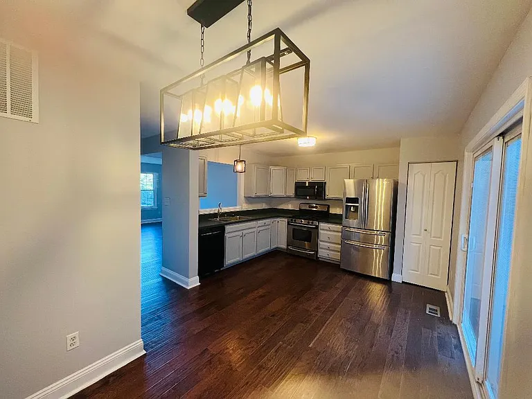 3003 Benefit Ct — Photo 2