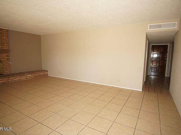 2nd image of 2940 Doug Ford Dr