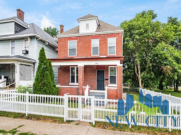 2nd image of 806 Sullivant Ave