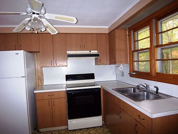 3rd image of 51 Dinatali Dr