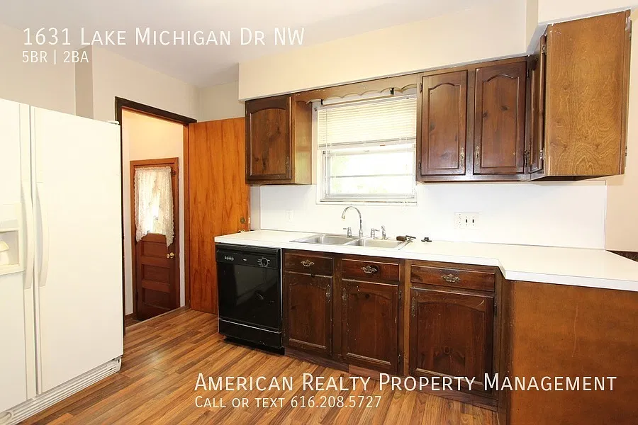 5 bed, 1562 sqft, $2,500 — Photo 4